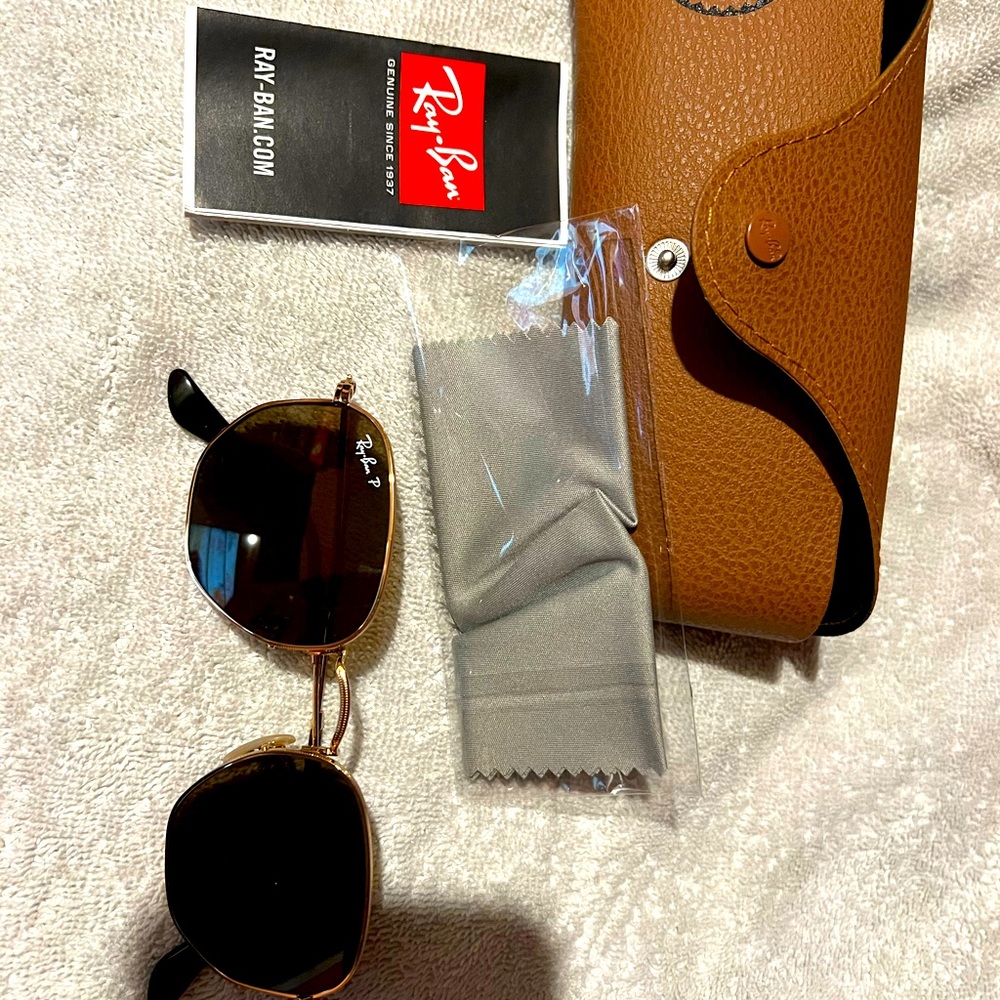 Hexagonal Polarized Ray Bans